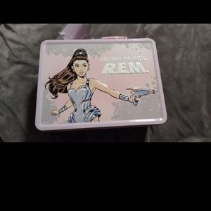 Limited Edition Collector’s Item ARIANA GRANDE R.E.M.